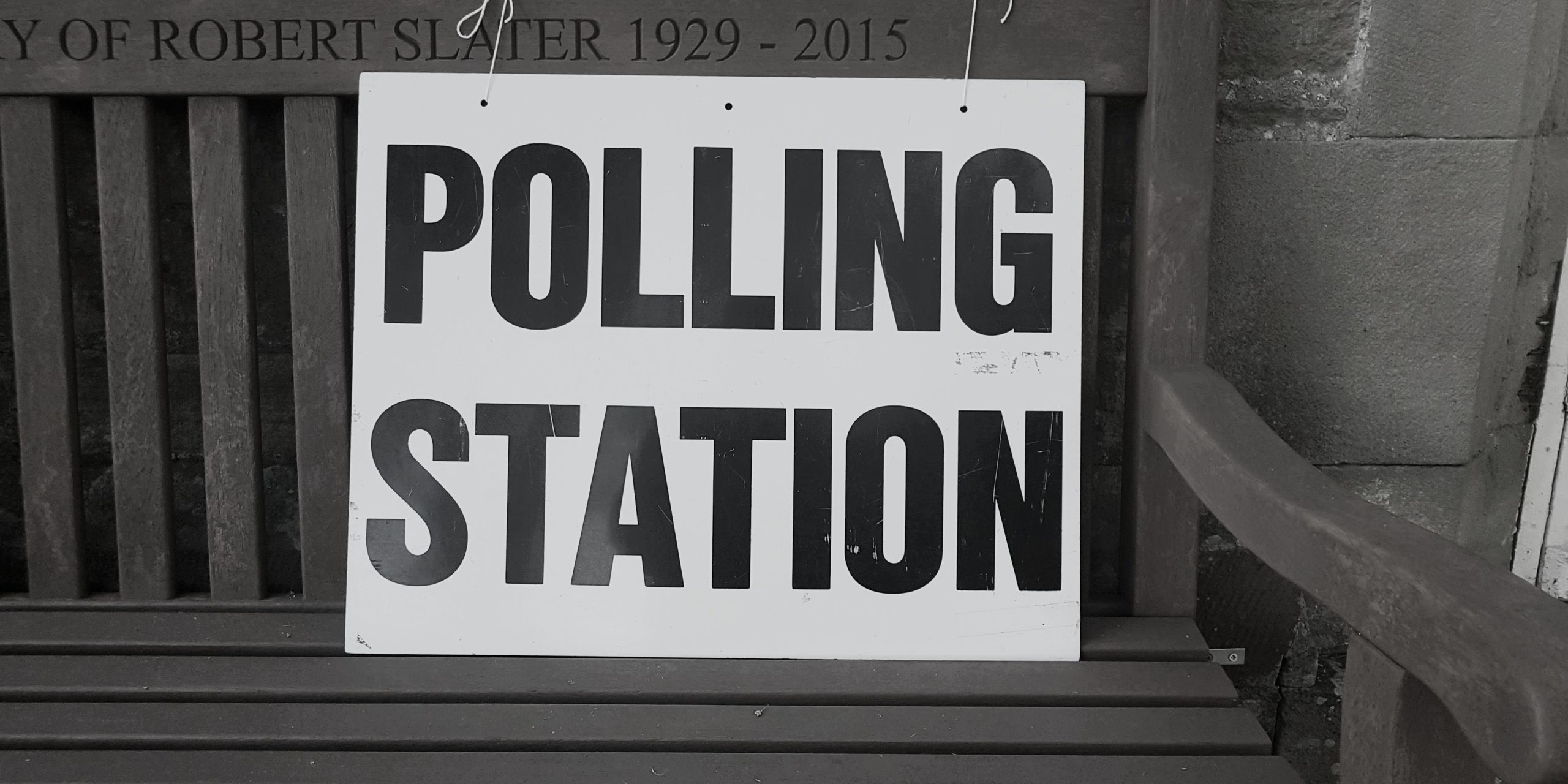 Polling station steve-houghton-burnett-Ak63QkdaGsU-unsplash